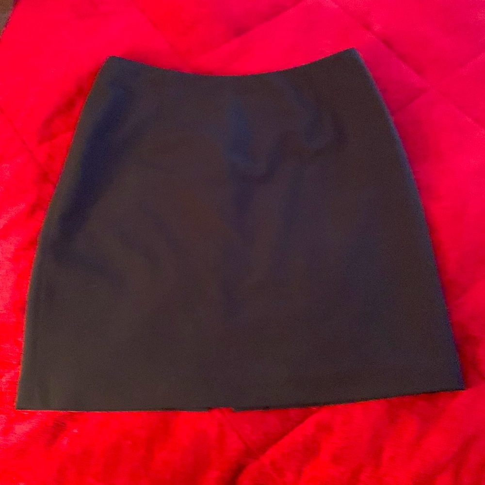 Lil French skirt